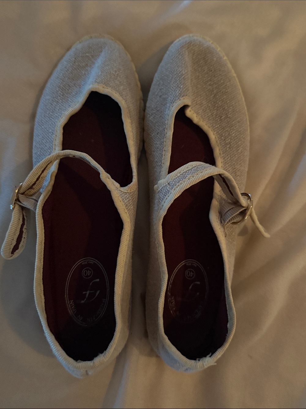 Flabelus Linen Mary Janes sz 40 - Cream